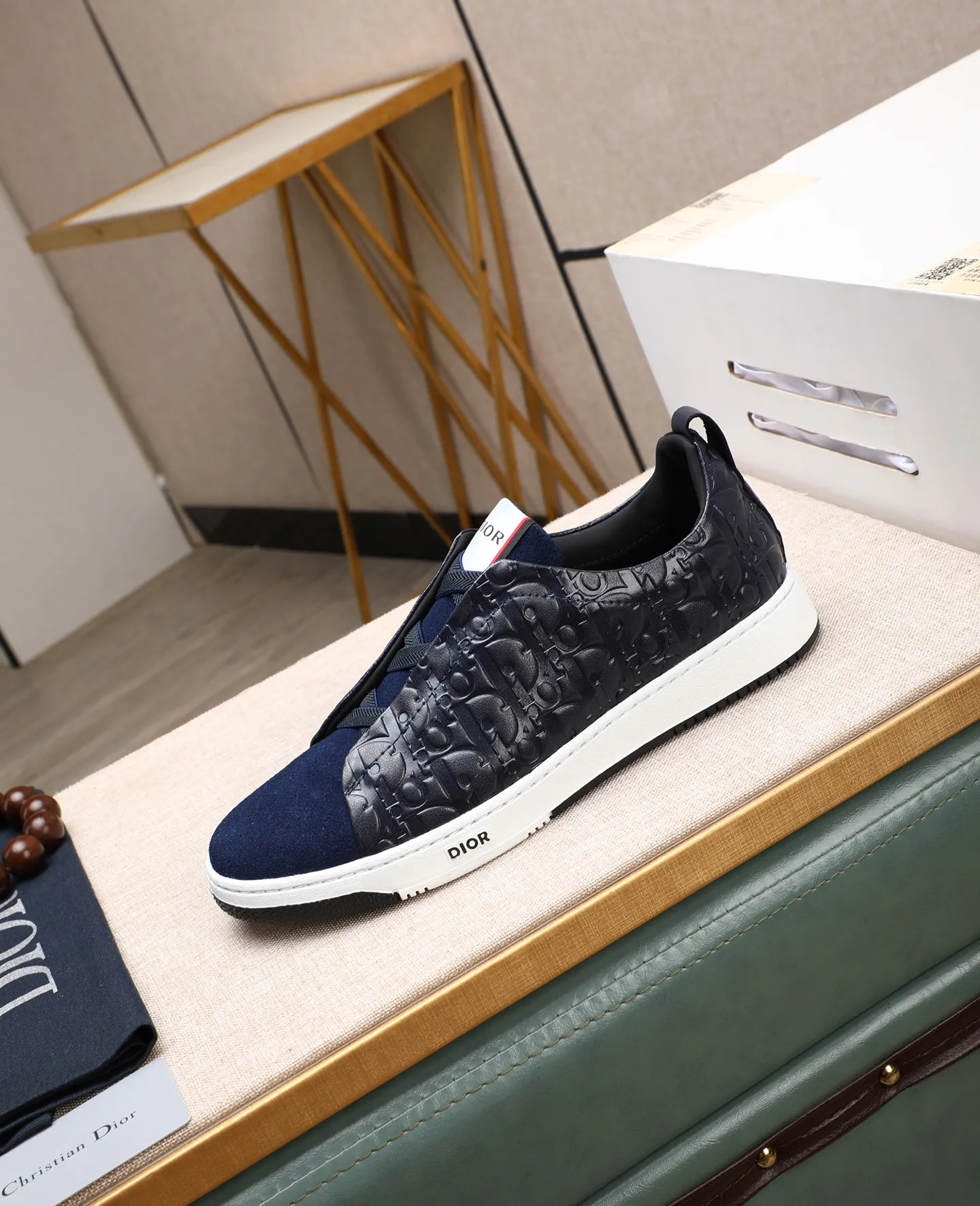 Men's men's shoes💰460 🌹🌹[Dior] 2025 latest model🙈original replica! 👟👟👟You can go to the top-notch workmanship. The upper is made of Italian 🇮🇹imported cowhide. The mesh lining is suitable for travel. The original replica outsole makes it suitable for all kinds of travel, showing low-key luxury. Let quality speak for itself. Color: Size: 38-44